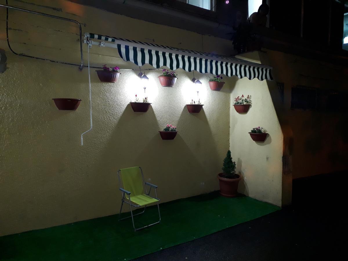 Nino'S Hotel On Tsamebuli 第比利斯 外观 照片